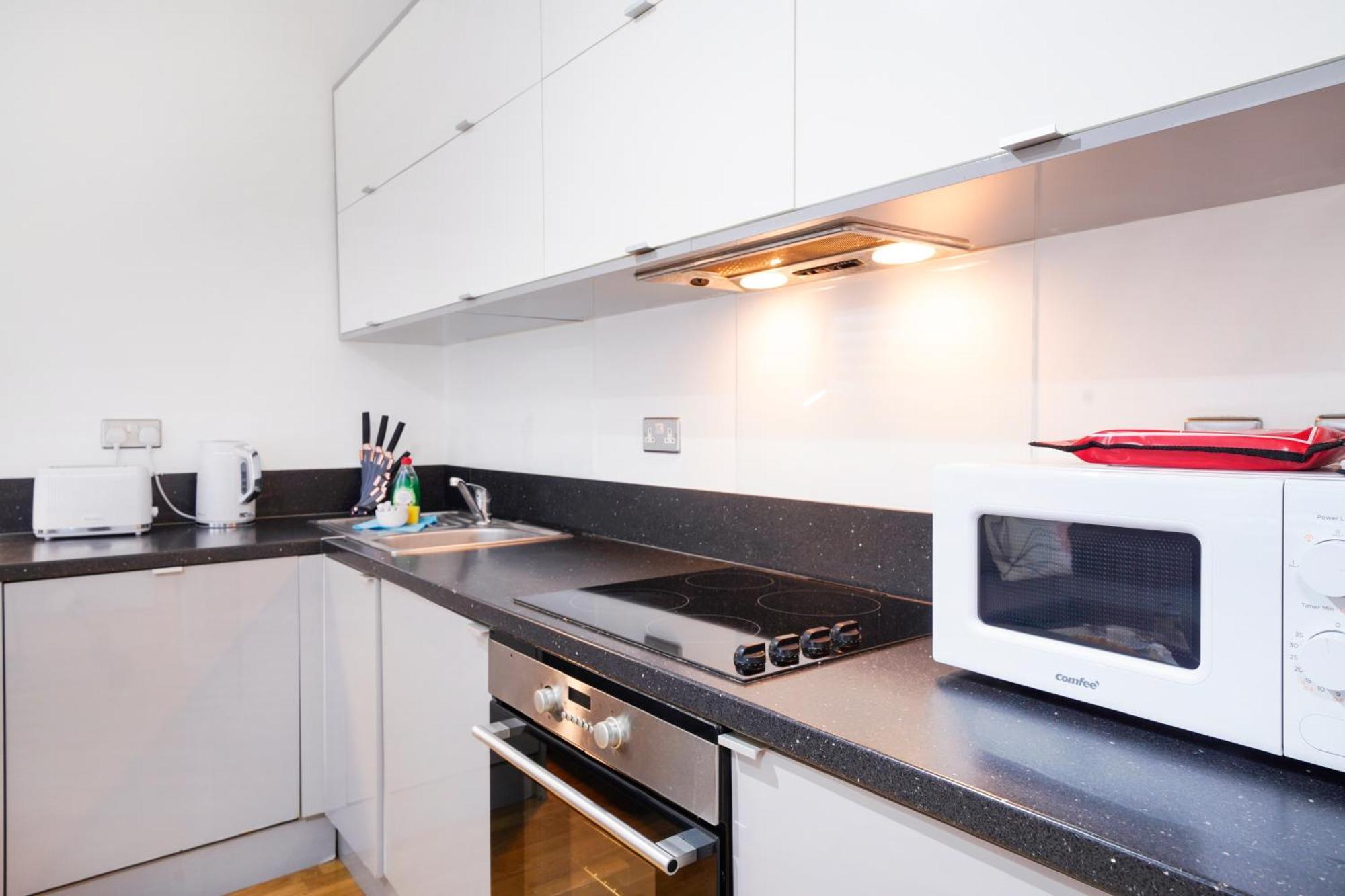 Apt 1, Soho Apartments 1St Floor By Indigo Flats Londra Exterior foto